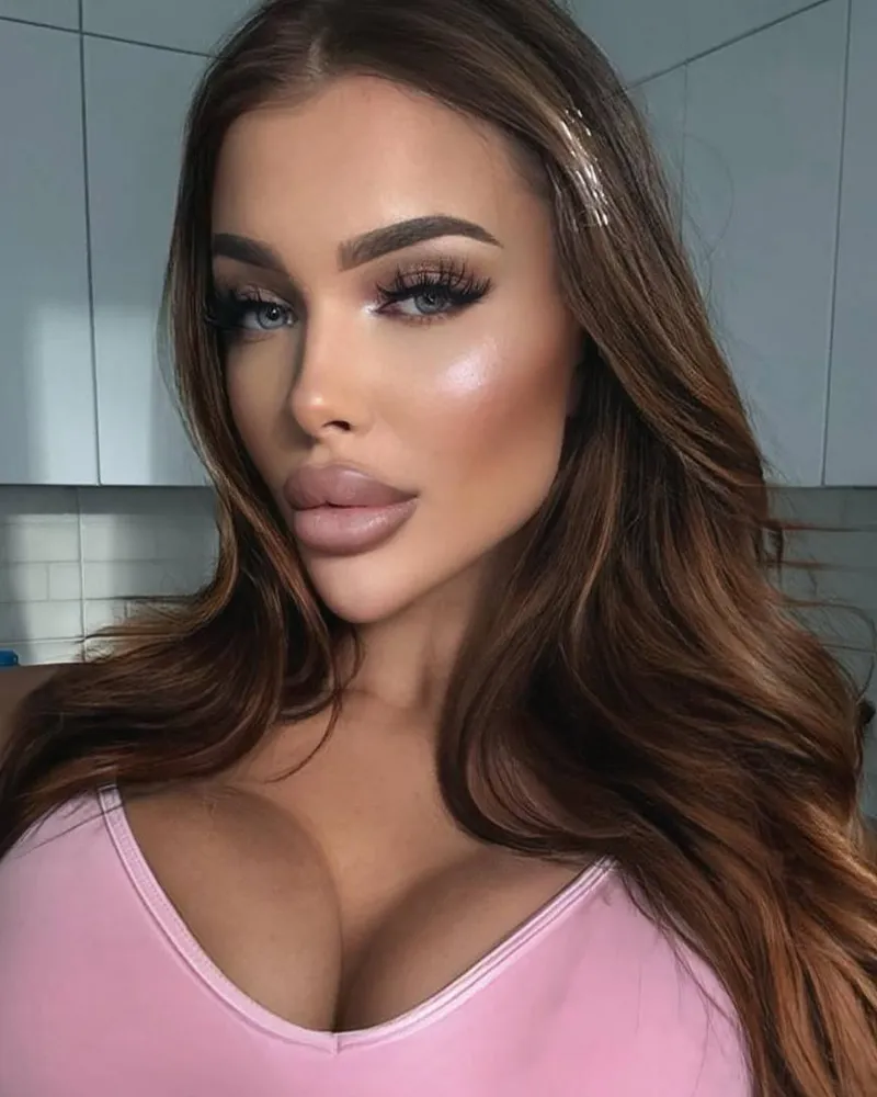 İstanbul Mecidiyeköy Simge Escort Escort Bayan İlan Fotoğrafı