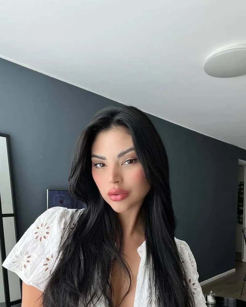 COREAIORBIT DORUK 2025 Istanbul Gerçek Model Escort Bayan Resimleri - DRKCNAY ELITE %100 GERÇEK - Aylin escort buluşmak için - Poz 1