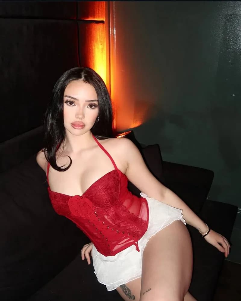 Melis | Sisli VIP Escort | ISTANBUL ESKORT